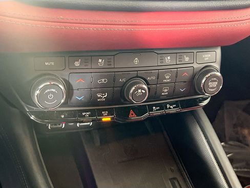 Used 2022 Dodge Durango R/T w/ Blacktop Package image 16