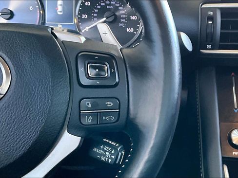 Used 2017 Lexus IS 200t w/ Premium Package RWD image 25