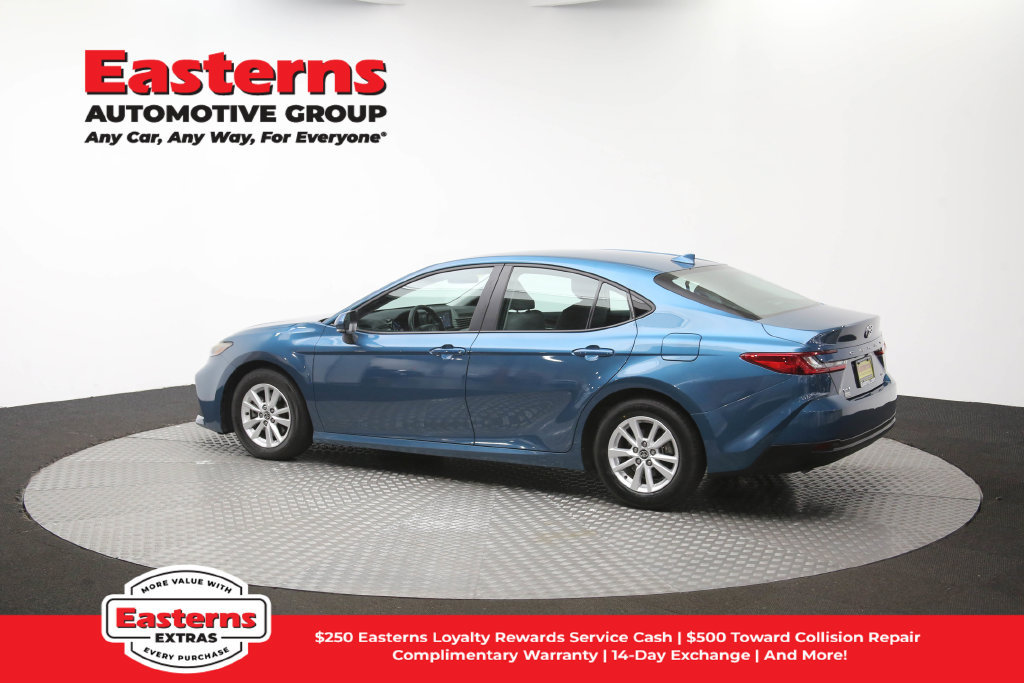 Used 2025 Toyota Camry LE FWD image 62