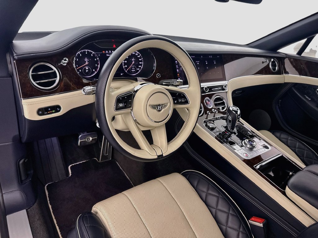 Used 2022 Bentley Continental GT AWD/4WD image 9