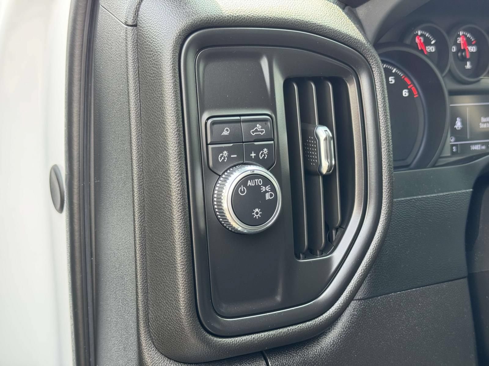 Certified 2024 GMC Sierra 3500 Pro RWD image 14
