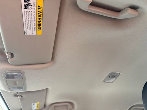 Used 2020 Honda Fit LX image 18