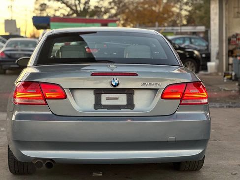 Used 2007 BMW 328i Convertible image 8