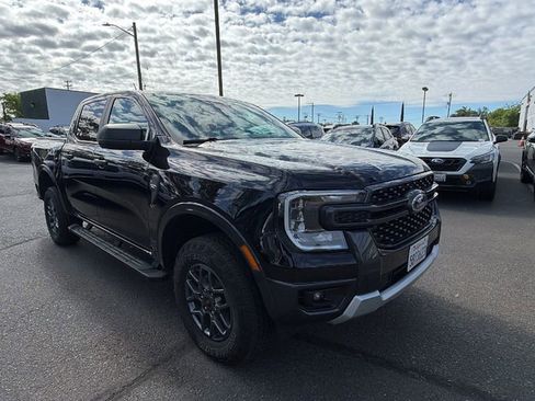 Used 2024 Ford Ranger XLT w/ FX4 Off-Road Package image 2