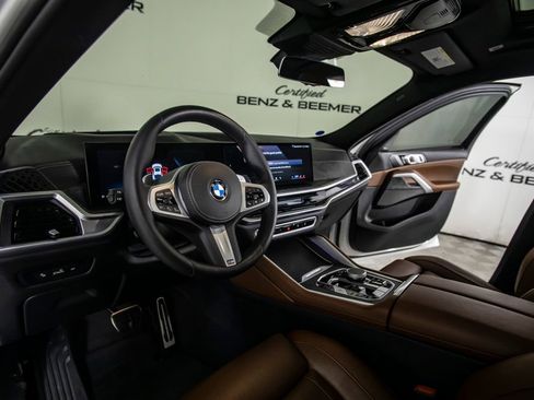 Used 2025 BMW X6 xDrive40i w/ Climate Comfort Package image 23