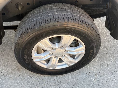 Used 2019 Ford Ranger XL w/ Equipment Group 101A Mid image 11