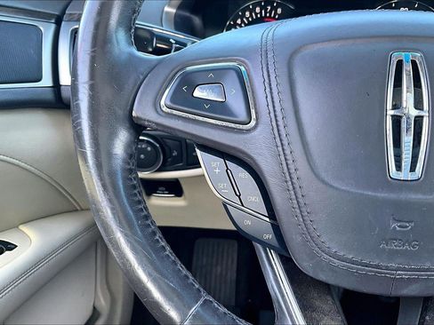 Used 2017 Lincoln MKZ Reserve w/ Climate Package image 18