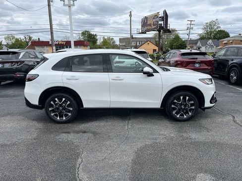 New 2026 Honda HR-V EX-L image 11