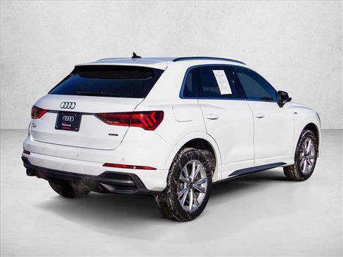 Used 2025 Audi Q3 2.0T Premium image 5