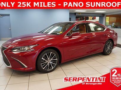 Used 2022 Lexus ES 350 w/ Premium Package