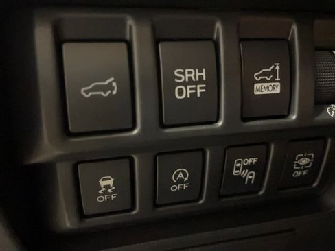 Used 2022 Subaru Forester Touring image 14