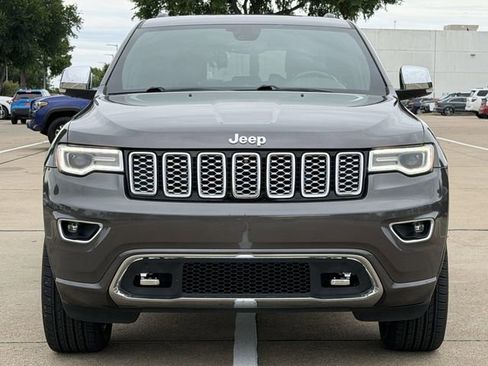 Used 2019 Jeep Grand Cherokee Overland AWD/4WD image 8