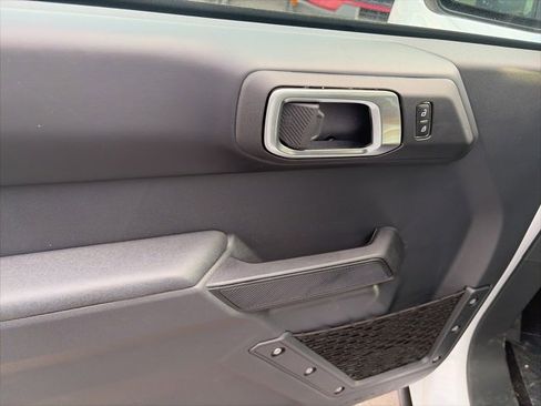 New 2025 Ford Bronco Badlands w/ Sasquatch Package image 17