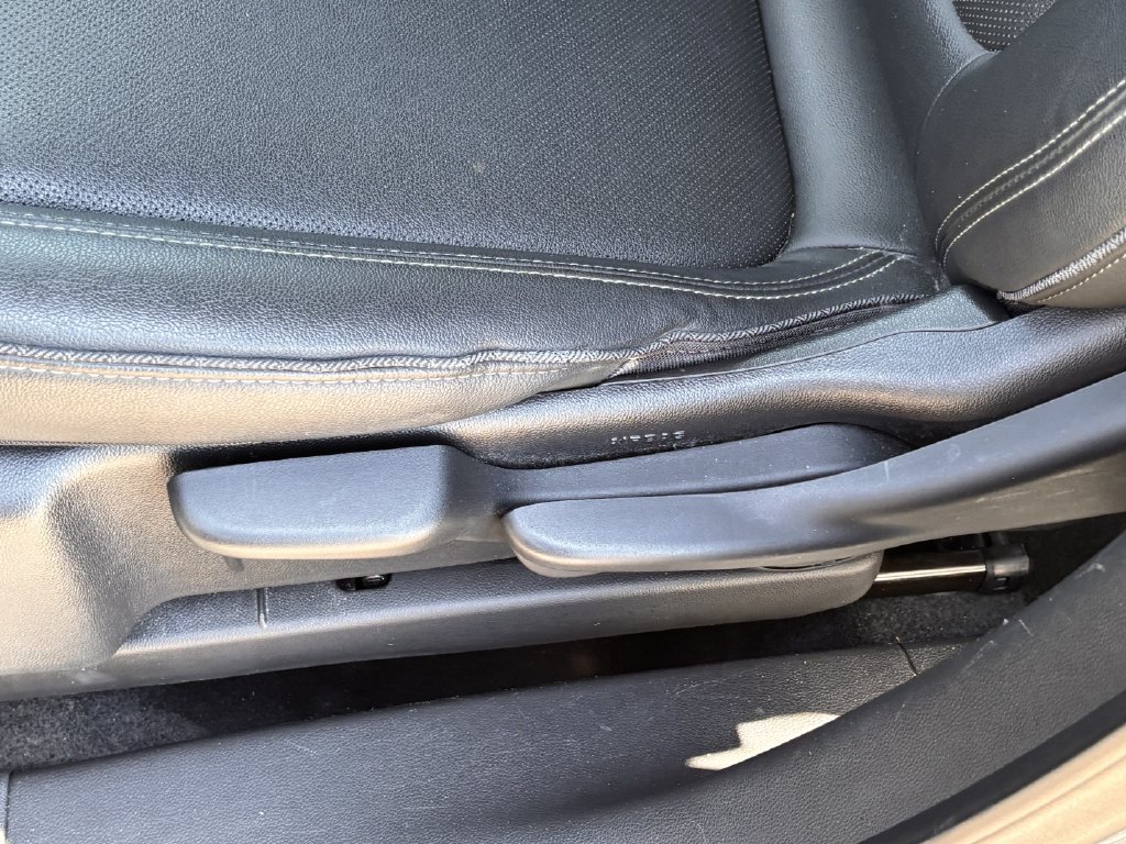 Used 2024 Buick Encore GX Sport Touring AWD/4WD image 23