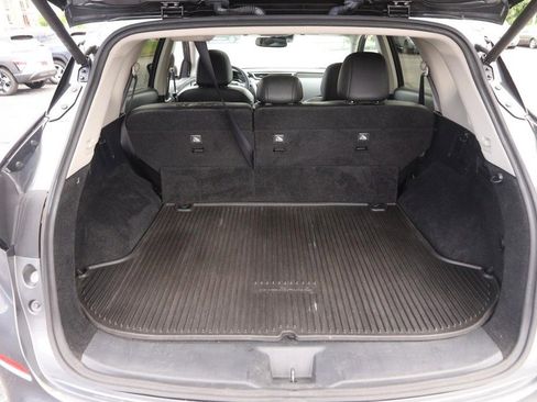 Used 2019 Nissan Murano Platinum w/ Cargo Package AWD/4WD image 7