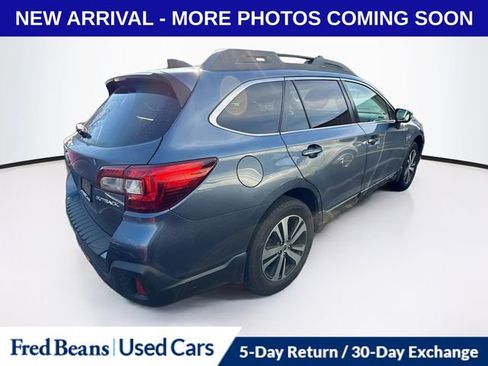 Used 2018 Subaru Outback 2.5i Limited image 7