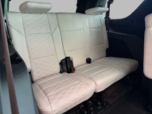 Used 2026 Cadillac Escalade Platinum Sport w/ LPO, ONYX Package AWD/4WD image 16