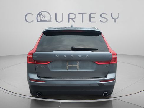 Used 2018 Volvo XC60 T6 Momentum w/ Advanced Package AWD/4WD image 5