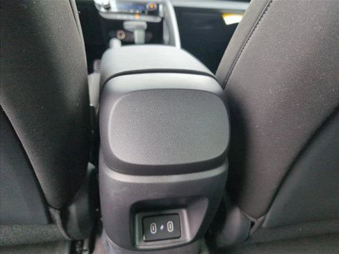 New 2026 Hyundai Elantra Sport image 17