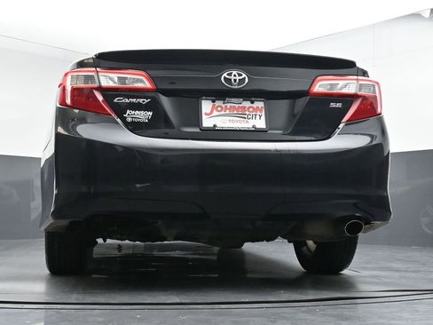 Used 2013 Toyota Camry SE image 36