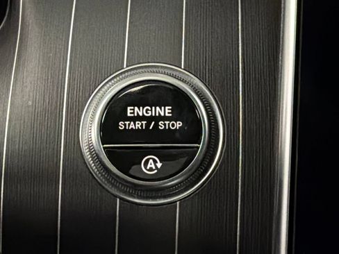 Used 2023 Mercedes-Benz C 300 Sedan image 32