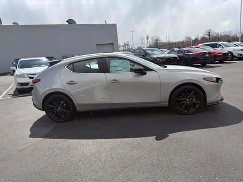 New 2026 MAZDA MAZDA3 Hatchback w/Premium Plus Pkg image 5