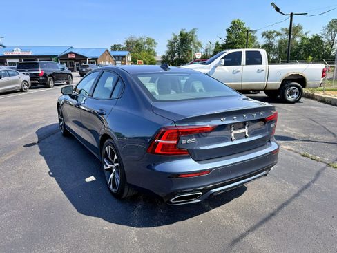 Used 2022 Volvo S60 B5 R-Design AWD/4WD image 7