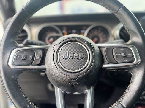 Used 2018 Jeep Wrangler Unlimited Rubicon AWD/4WD image 44