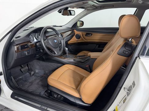 Used 2012 BMW 335i xDrive Coupe AWD/4WD image 12