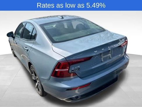 Used 2023 Volvo S60 B5 Core w/ Climate Package image 17