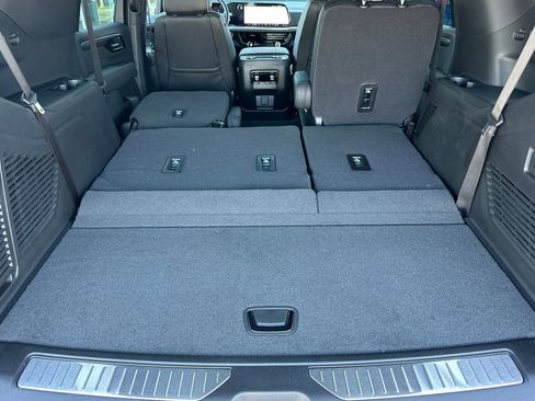 New 2026 Chevrolet Tahoe Premier RWD image 16