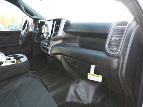 New 2026 RAM 2500 Tradesman w/ Chrome Appearance Group image 21