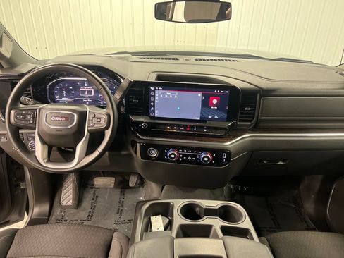 Certified 2024 GMC Sierra 1500 Elevation AWD/4WD image 17