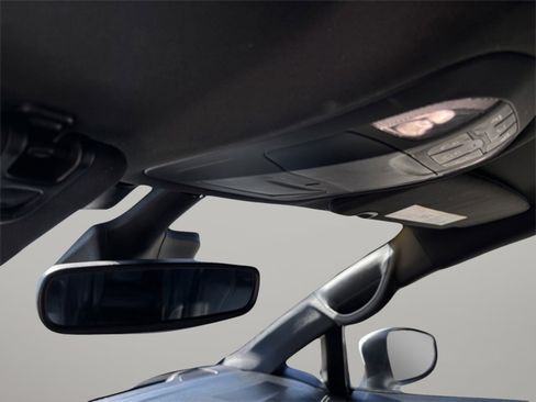 Used 2023 Chrysler Pacifica Touring-L w/ S Appearance Package image 17