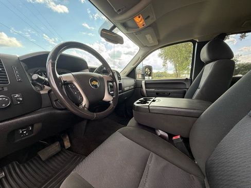 Used 2011 Chevrolet Silverado 3500 LT w/ Interior Plus Package image 35