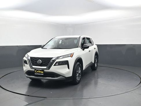 Used 2023 Nissan Rogue S FWD image 7