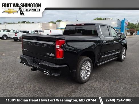 New 2026 Chevrolet Silverado 1500 High Country AWD/4WD image 3