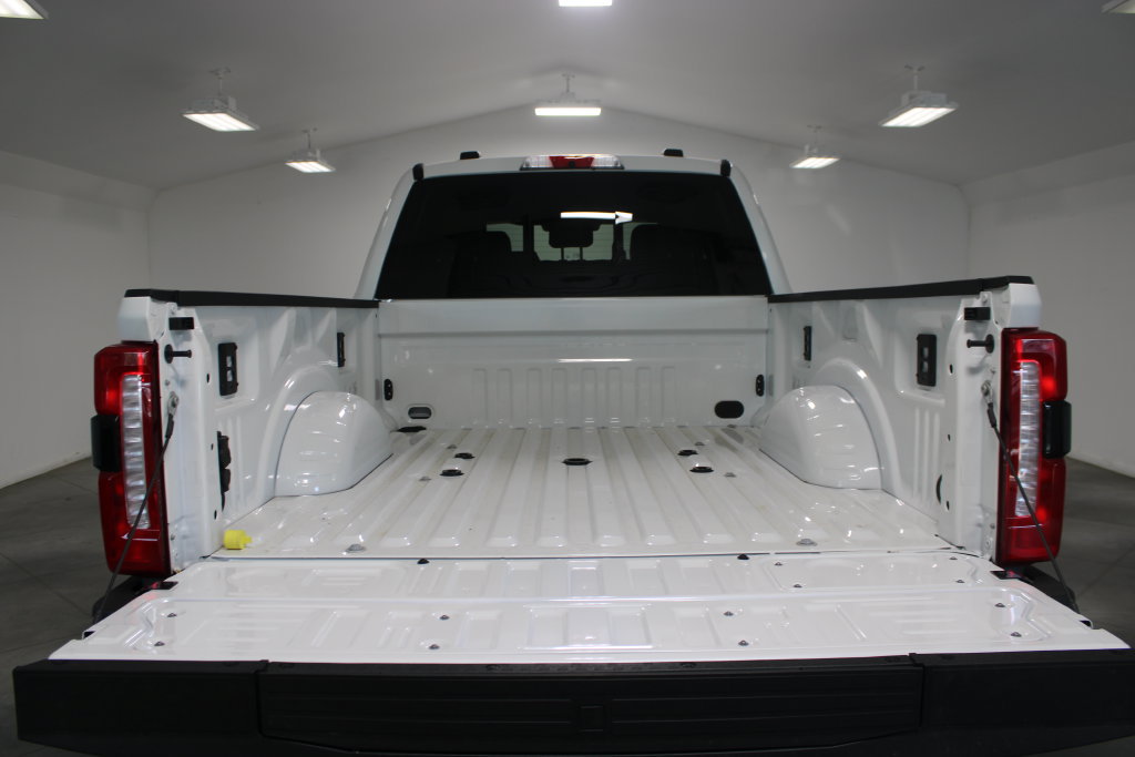 New 2026 Ford F350 Lariat w/ Lariat Premium Package AWD/4WD image 15