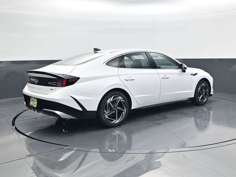 New 2026 Hyundai Sonata SEL image 5