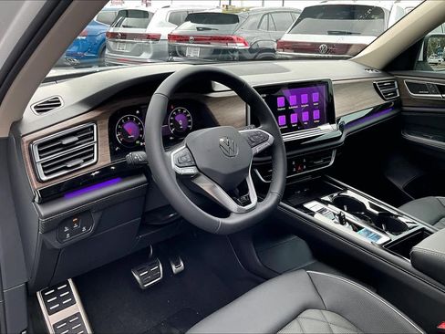 New 2026 Volkswagen Atlas SEL Premium R-Line AWD/4WD image 8