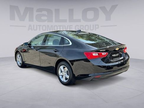 Used 2022 Chevrolet Malibu LS FWD image 3