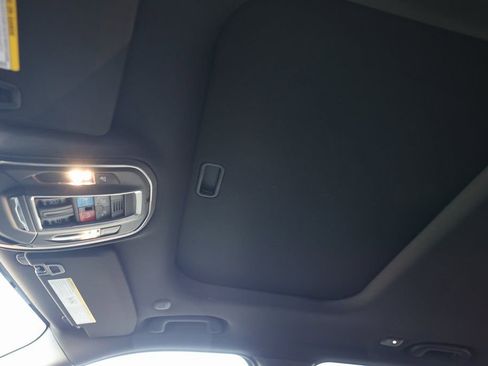 New 2025 Jeep Grand Cherokee Laredo X w/ Trailer Tow Package image 39