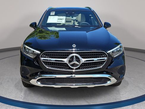 New 2026 Mercedes-Benz GLC 300 4MATIC image 2