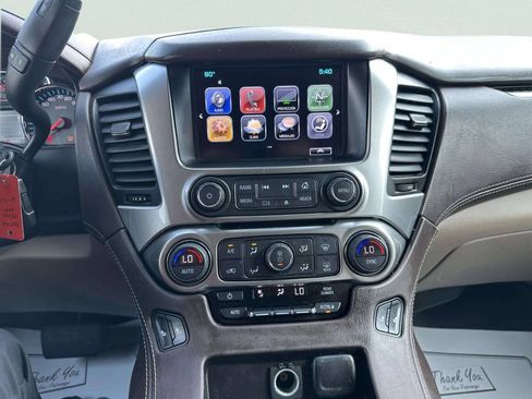Used 2019 Chevrolet Suburban LT AWD/4WD image 13