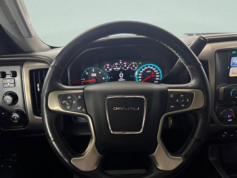 Used 2017 GMC Sierra 2500 Denali image 6