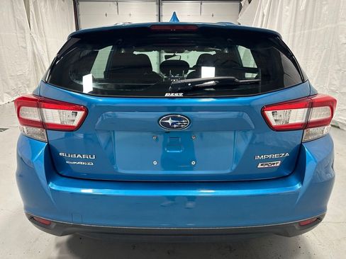 Used 2017 Subaru Impreza 2.0i Sport w/ Popular Package #2 AWD/4WD image 6