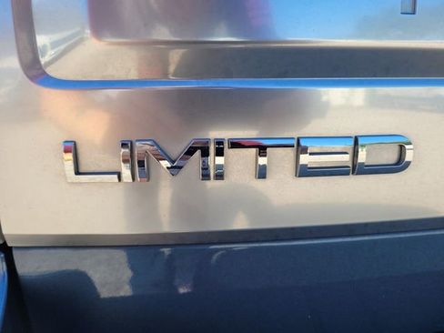 Certified 2018 Ford Flex Limited w/ Equipment Group 301A image 16