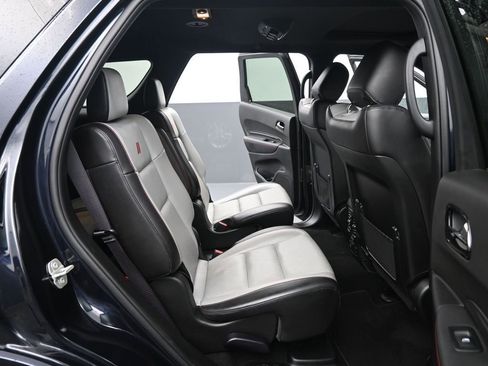 Used 2024 Dodge Durango GT RWD image 16