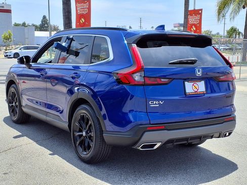 Used 2023 Honda CR-V Sport image 4