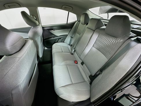 Used 2025 Toyota Camry LE w/ Convenience Package FWD image 26